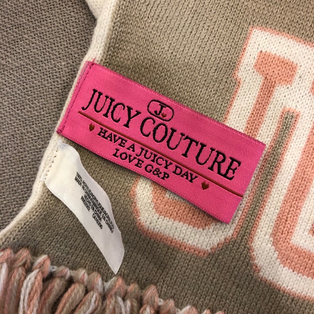 Juicy Couture “School of Couture” Scarf - Picture 5 of 6
